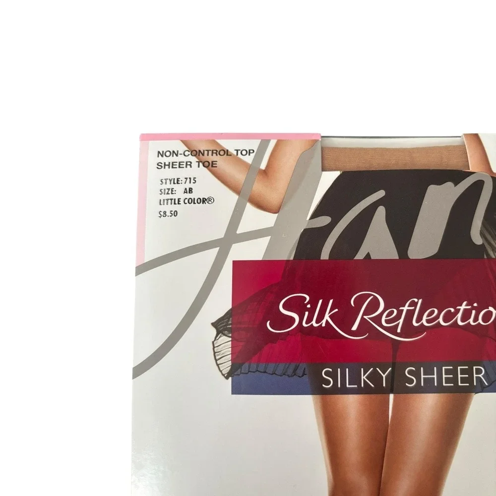 Hanes Silk Reflections Silky Sheer Pantyhose Tights Little Color AB‎ New